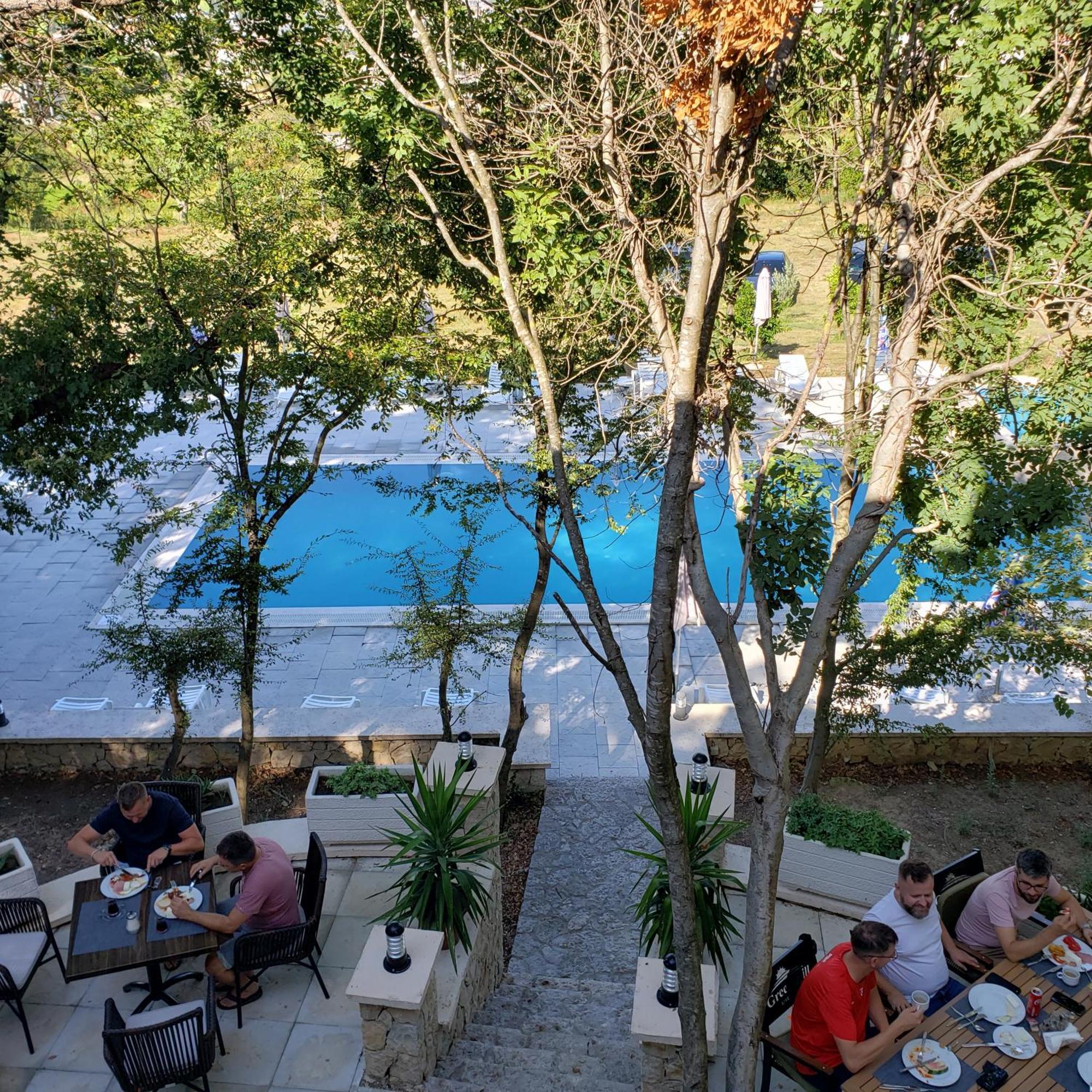 Green Hill Apartments Улцинь Екстер'єр фото