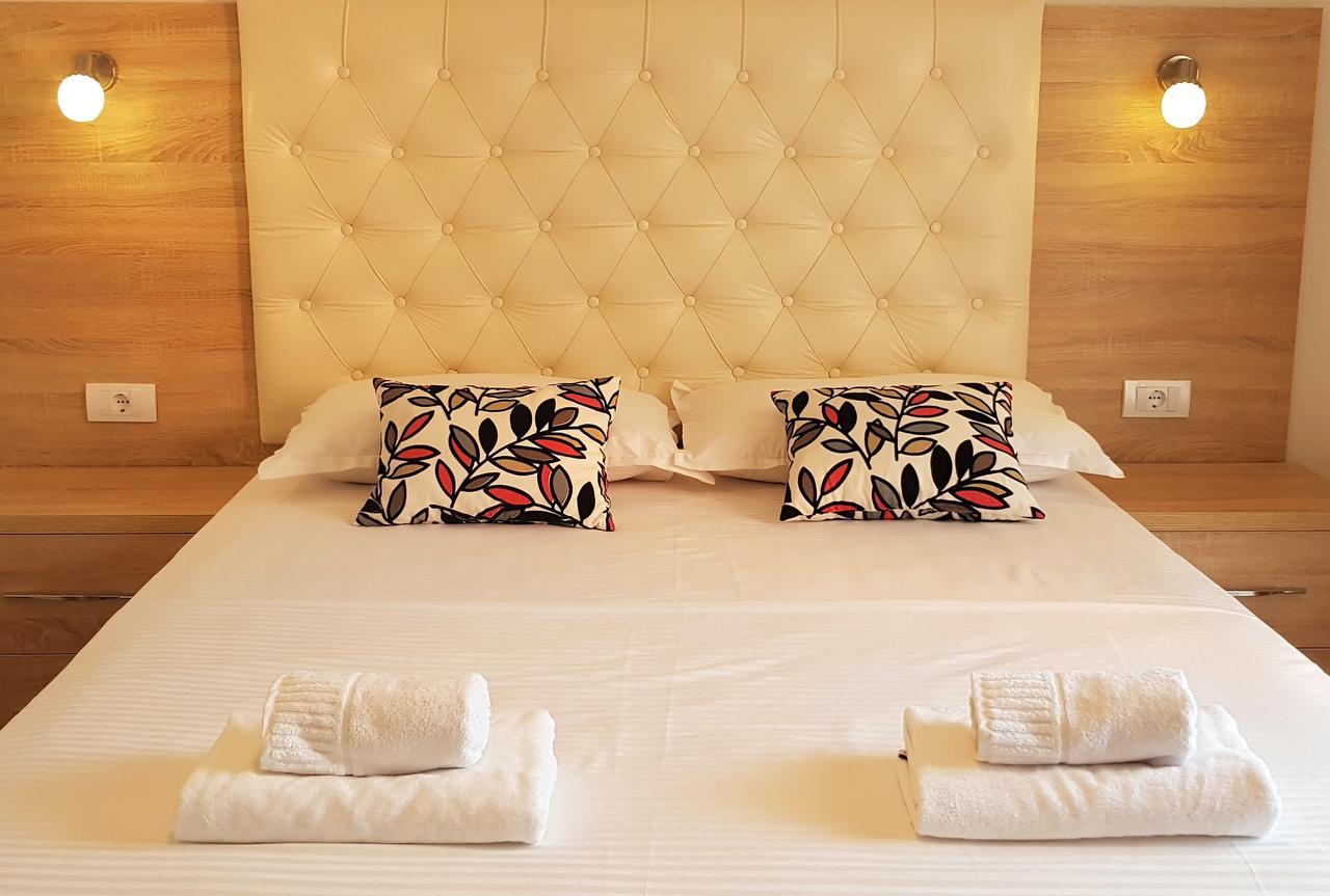 Green Hill Apartments Улцинь Екстер'єр фото